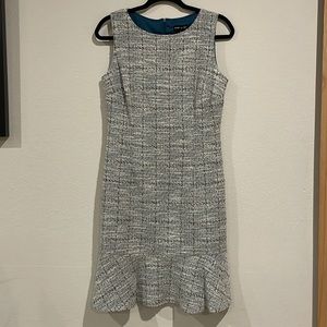 Size 6 Light Blue Short Sleeve Tweed Dress NEW
